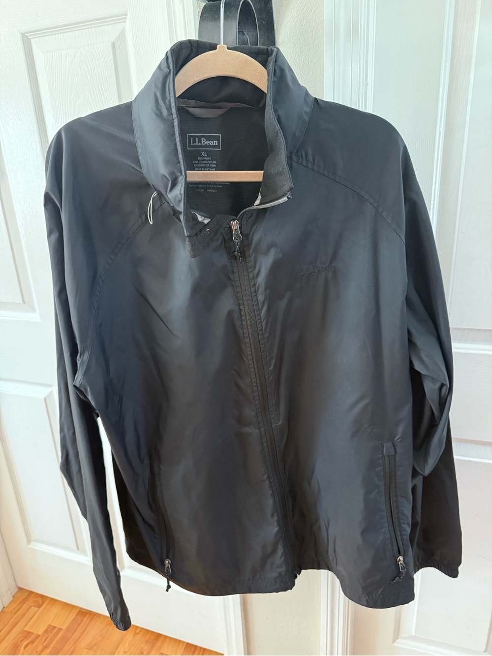 L.L. Bean Black Men's Lightweight Jacket
